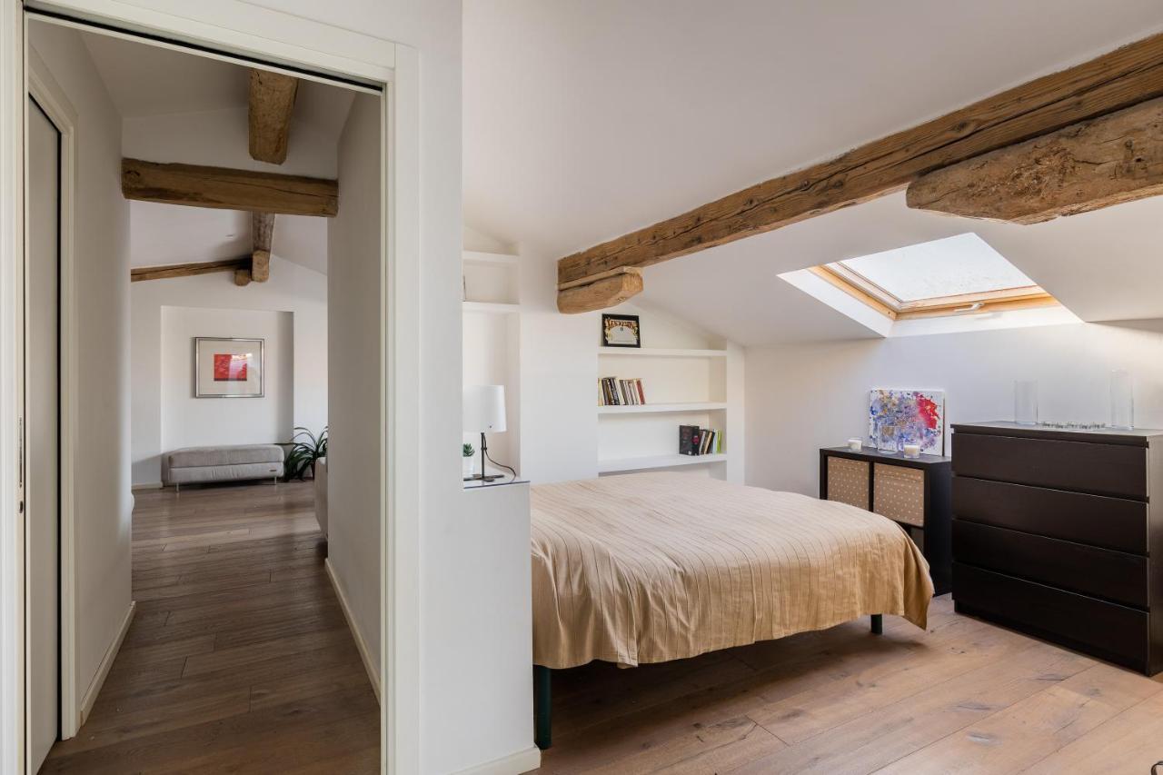 Italy Prestigious Historical Attic In Bologna Apartment Екстериор снимка